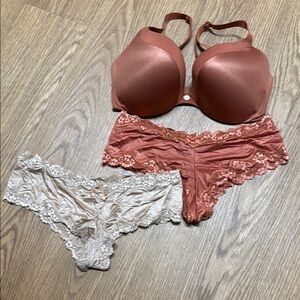 Elegant Lace Trimmed Victorias Secret Set - Rust and Beige